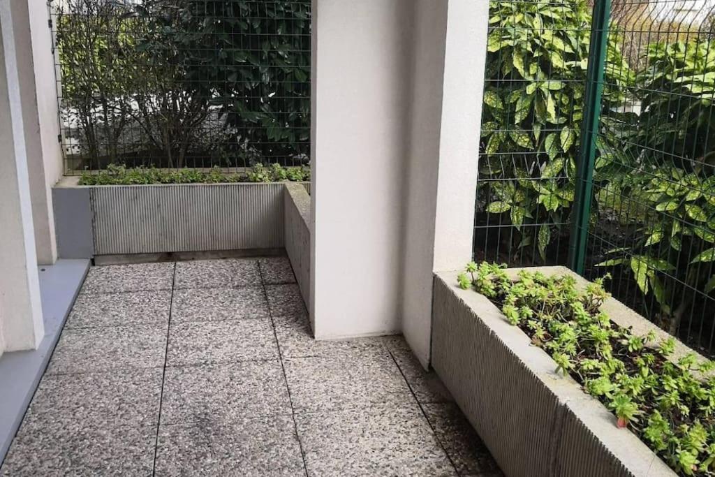 Le Cosy Wiener *Paris*Gare A 300 M*Disneyland* Champs-Sur-Marne Exterior photo